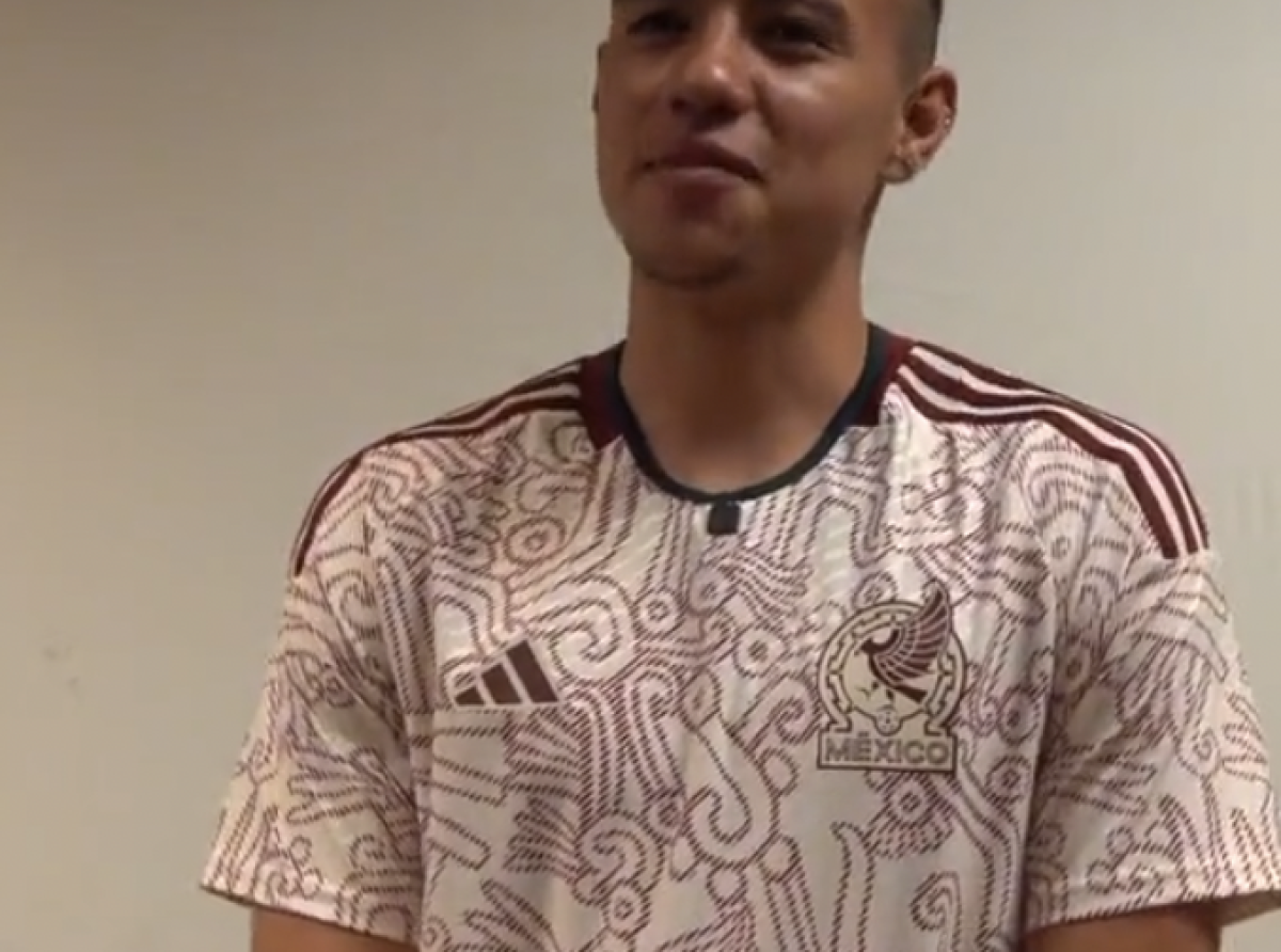 Mas Naca Que Una Guayabera